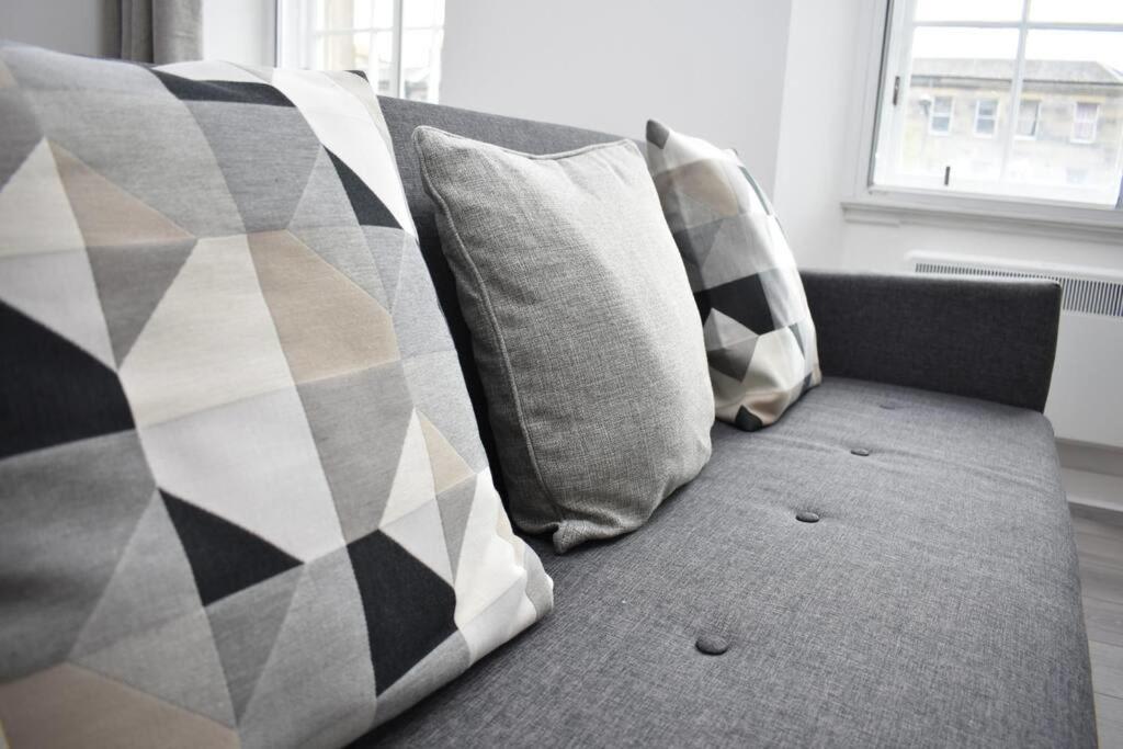 Modern & Bright 1 Bed For 4 Close To Centre! * Édimbourg